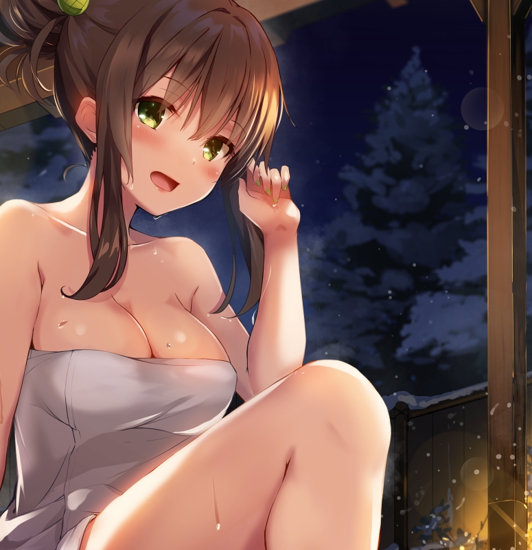 1girl :d blurry blurry_background blush breasts brown_hair cleavage collarbone green_eyes green_nails hand_up knee_up large_breasts lens_flare long_hair looking_at_viewer nail_polish naked_towel night onsen open_mouth original sidelocks smile solo tied_hair towel wet yuuki_yuu