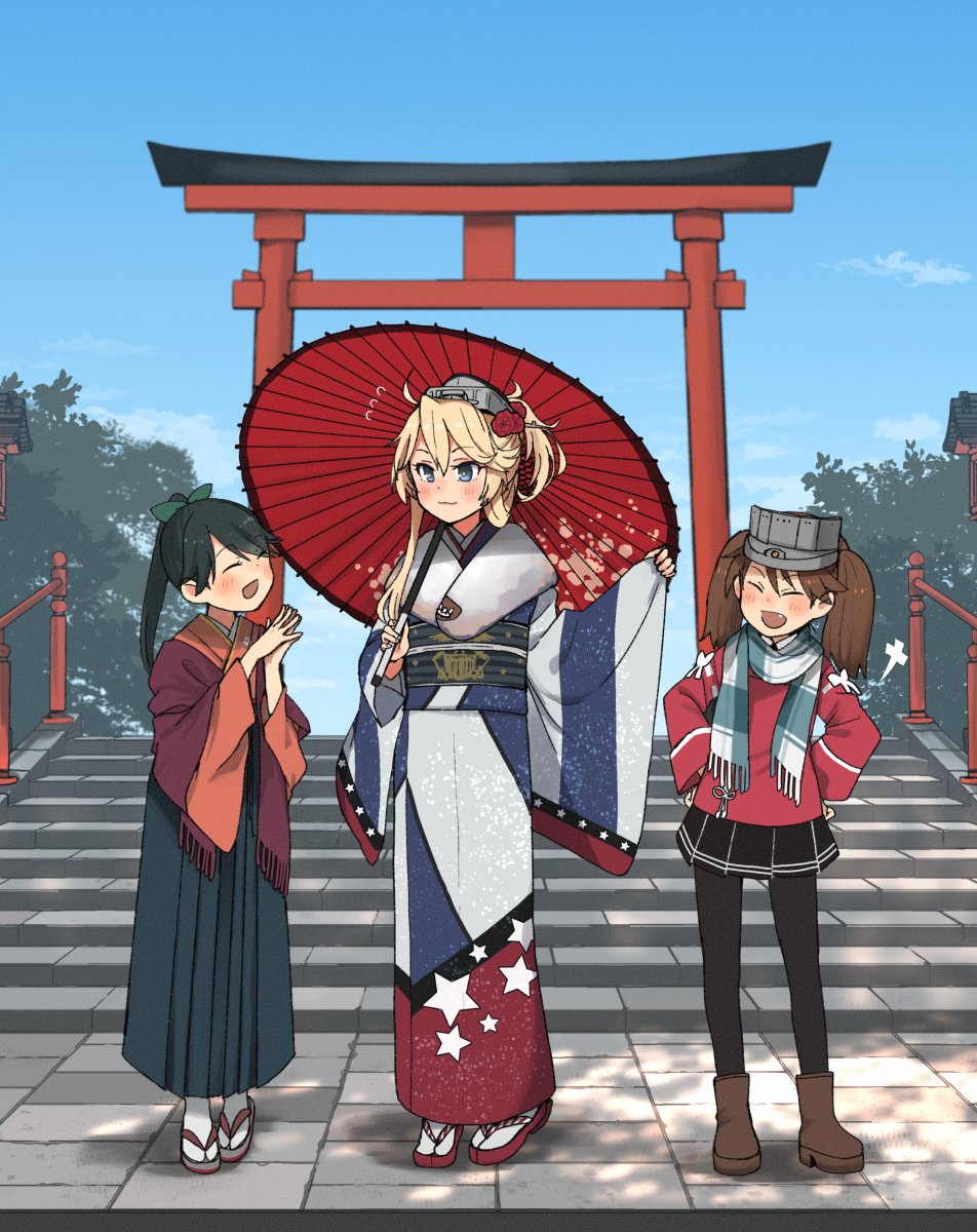 3girls american_flag american_flag_print annin_musou black_hair black_hakama black_pantyhose black_skirt blonde_hair blue_eyes blue_sky brown_hair cloud commentary_request day flag_print folded_hair full_body fur-trimmed_kimono fur_trim hakama hakama_skirt headgear highres houshou_(kancolle) iowa_(kancolle) japanese_clothes kantai_collection kariginu kimono long_hair multiple_girls official_alternate_costume outdoors pantyhose pink_kimono pleated_skirt ponytail ryuujou_(kancolle) sandals skirt sky stairs striped striped_kimono torii tree twintails visor_cap