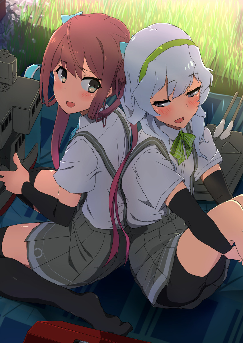 2girls adapted_turret arm_warmers asagumo_(kantai_collection) back-to-back bike_shorts black_legwear bow bowtie brown_hair cannon comala_(komma_la) grass green_hairband grey_eyes hair_ribbon hair_rings hairband highres kantai_collection kneehighs long_hair machinery mat multiple_girls no_shoes outdoors pleated_skirt ribbon shade shirt sidelocks silver_eyes silver_hair skirt suspender_skirt suspenders thighhighs turret twintails wavy_hair white_shirt yamagumo_(kantai_collection)