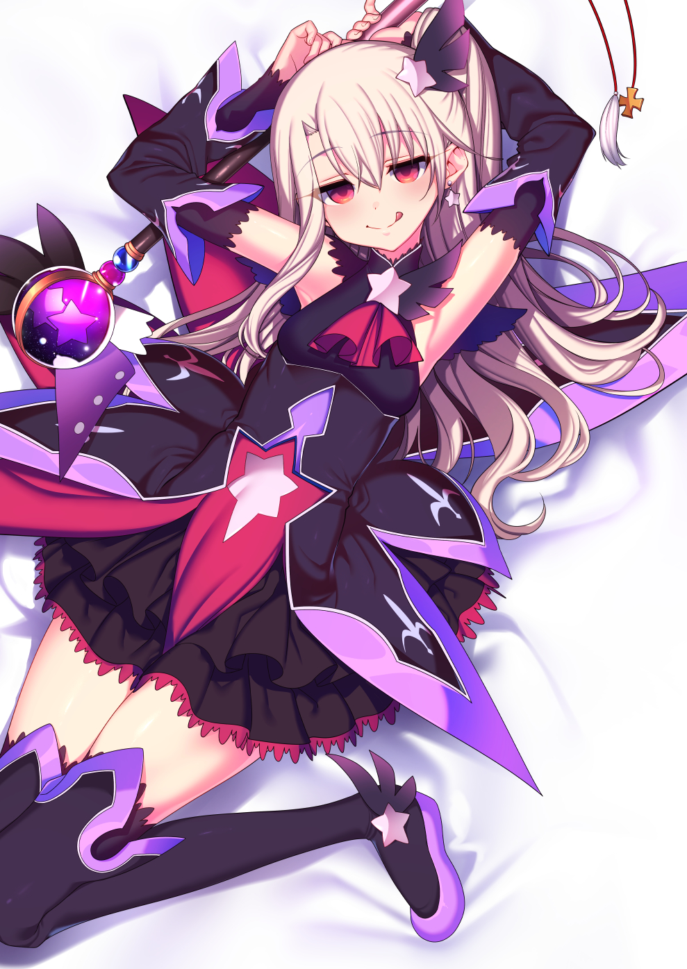 1girl bangs black_dress blush breasts dark_persona dress fate/grand_order fate/kaleid_liner_prisma_illya fate_(series) feathers hair_feathers highres illyasviel_von_einzbern licking_lips long_hair looking_at_viewer magical_girl red_eyes santa_(sunflower) simple_background small_breasts smile testament_(fate) thighs tongue tongue_out wand white_background white_hair