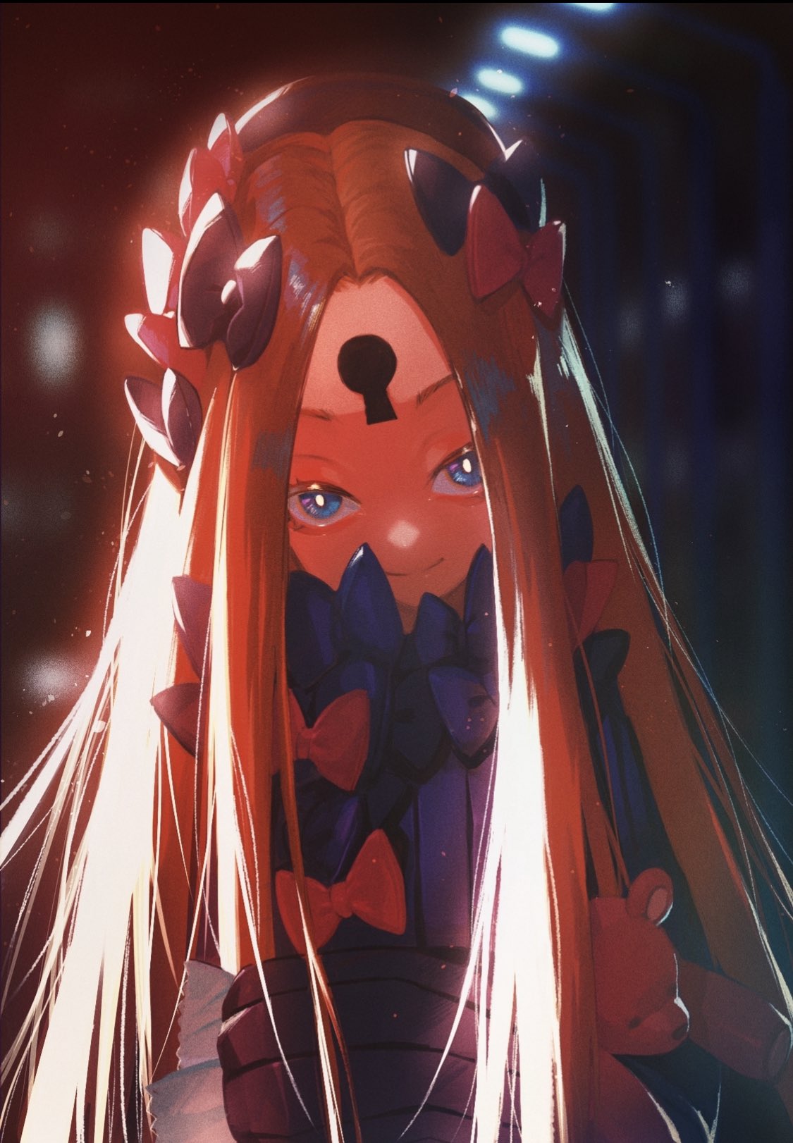 1girl abigail_williams_(fate/grand_order) backlighting bangs black_bow black_dress black_headwear blonde_hair blue_eyes bow closed_mouth commentary_request dress fate/grand_order fate_(series) hair_bow hat highres keyhole long_hair long_sleeves looking_at_viewer object_hug orange_bow ota_(ota-0000) parted_bangs sleeves_past_fingers sleeves_past_wrists smile solo stuffed_animal stuffed_toy teddy_bear very_long_hair