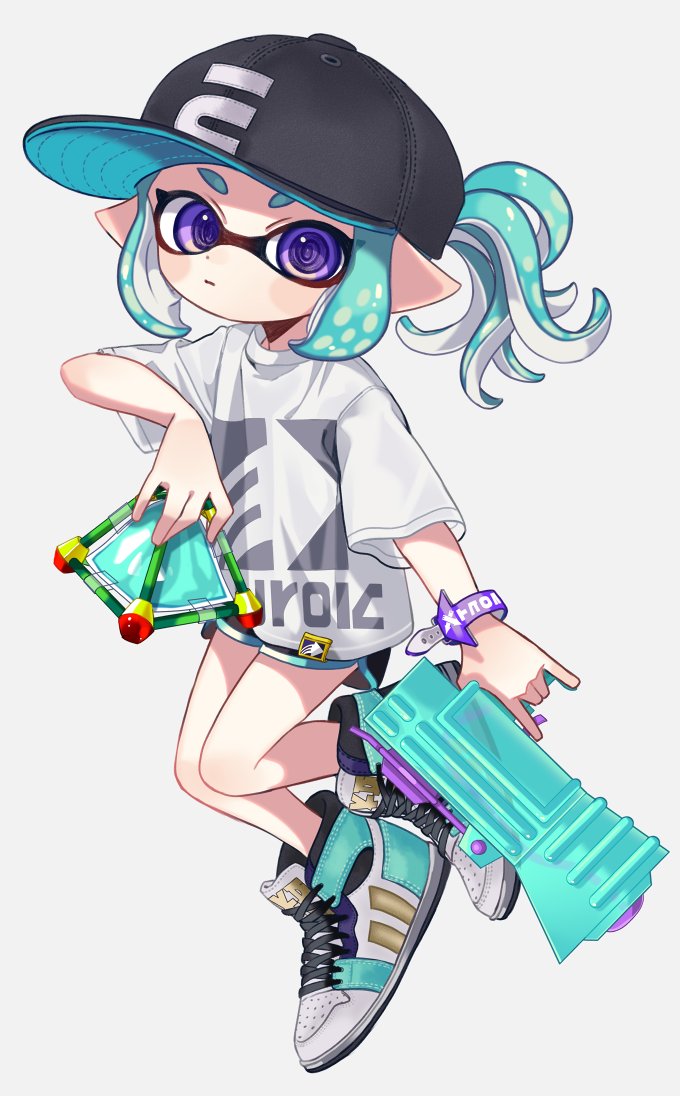 1girl baseball_cap black_headwear black_shorts blue_eyes bracelet closed_mouth commentary cross-laced_footwear dolphin_shorts domino_mask floating full_body green_footwear green_hair grey_background hat high_tops holding holding_weapon inkling inkling_(language) jewelry light_frown logo looking_at_viewer maco_spl mask medium_hair pointy_ears ponytail print_shirt shirt shoes short_hair short_shorts shorts sidelocks simple_background solo splat_bomb_(splatoon) splatoon_(series) splatoon_2 splattershot_(splatoon) t-shirt weapon white_shirt