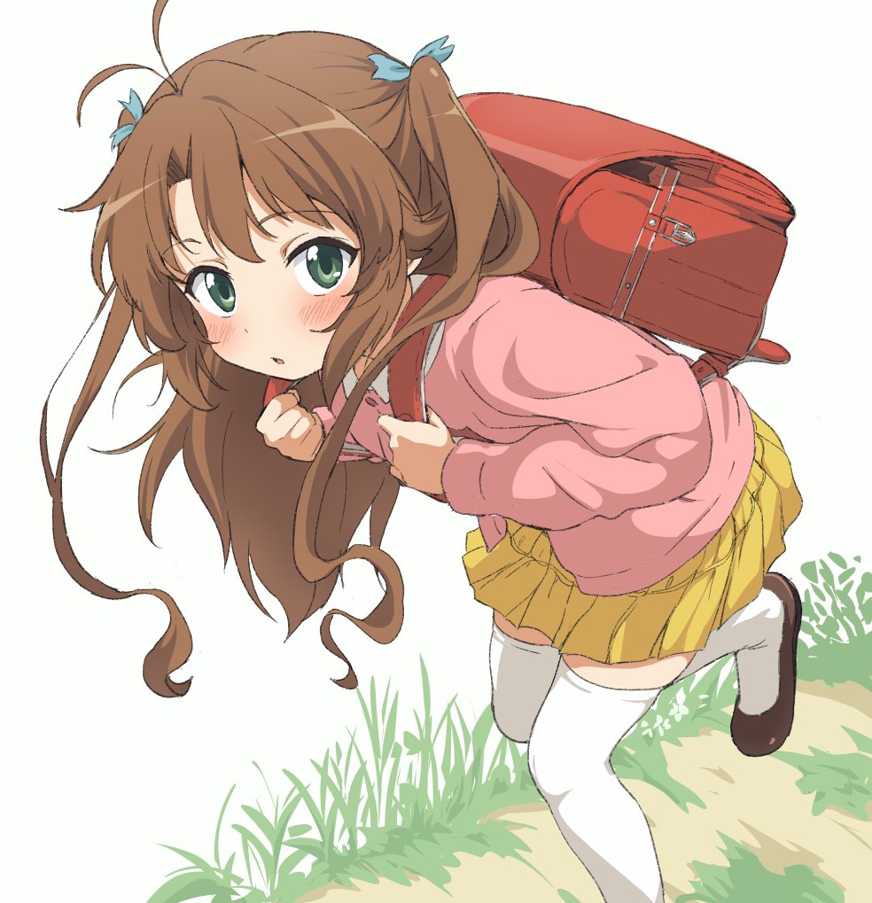 1girl :o bag blush brown_hair grass green_eyes hair_ribbon half-closed_eyes koshigaya_komari long_hair long_sleeves looking_at_viewer non_non_biyori open_mouth pink_shirt red_bag red_hair ribbon school_bag shirt skirt solo thighhighs trg-_(sain) twintails white_legwear yellow_skirt