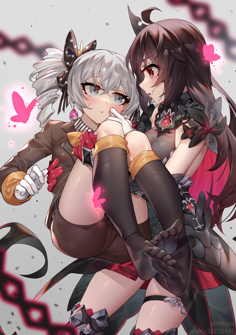 2girls black_legwear blush bronya_zaychik bronya_zaychik_(wolf's_dawn) brown_eyes brown_hair bug butterfly carrying chinese_commentary commentary_request drill_hair ginklaga gloves grin honkai_(series) honkai_impact_3rd insect long_hair long_sleeves looking_at_another multicolored_hair multiple_girls no_shoes princess_carry red_gloves red_hair seele_vollerei silver_eyes silver_hair smile toes twin_drills two-tone_hair white_gloves yuri
