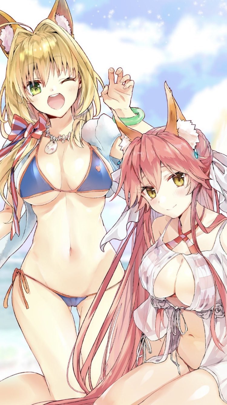 ahoge animal_ear_fluff animal_ears bangs bare_shoulders bikini blonde_hair blue_bikini blush breasts cleavage collarbone cosplay costume_switch criss-cross_halter fate/grand_order fate_(series) fox_ears fox_girl fox_tail green_eyes hair_between_eyes hair_intakes halterneck highres jewelry large_breasts long_hair looking_at_viewer navel necklace nero_claudius_(fate)_(all) nero_claudius_(swimsuit_caster)_(fate) open_mouth pink_hair red_bikini side-tie_bikini sidelocks smile striped striped_bikini swimsuit tail tamamo_(fate)_(all) tamamo_no_mae_(swimsuit_lancer)_(fate) thighs tomozero yellow_eyes