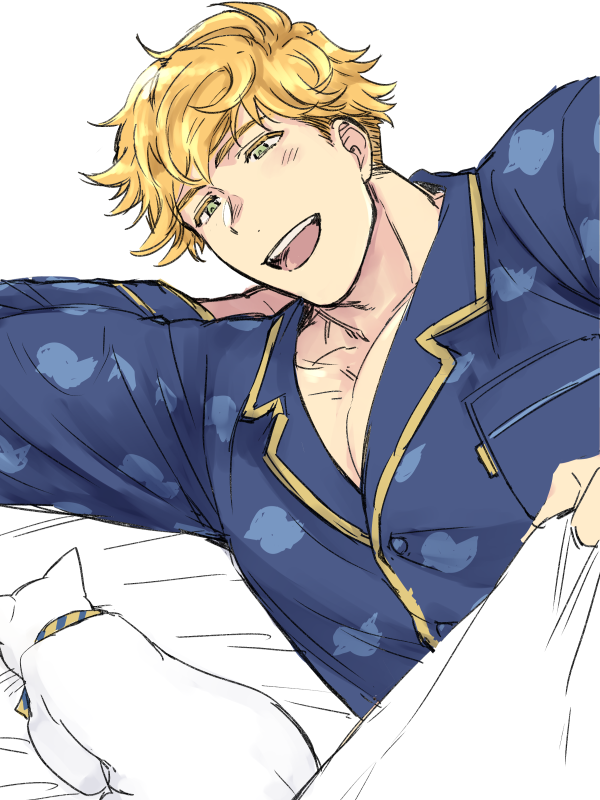 1boy animal bangs bara bed blonde_hair blue_pajamas blush cat granblue_fantasy green_eyes large_pectorals looking_at_animal lying male_focus muscular muscular_male on_bed on_side open_mouth pajamas pectoral_cleavage pectorals sat_0804 short_hair smile solo teeth under_covers upper_body upper_teeth vane_(granblue_fantasy) white_background