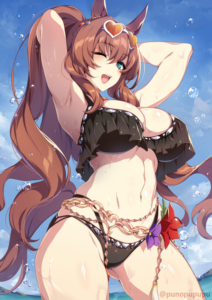 1girl animal_ears armpits arms_behind_head arms_up bangs bare_shoulders bikini black_bikini blush breasts brown_hair cleavage collarbone commentary_request duplicate eyewear_on_head green_eyes heart heart-shaped_eyewear highres horse_ears horse_girl horse_tail large_breasts long_hair looking_at_viewer maruzensky_(umamusume) navel official_alternate_costume one_eye_closed open_mouth pixel-perfect_duplicate ponytail presenting_armpit sidelocks smile solo sunglasses swimsuit tail thighs umamusume wet zeroshiki_kouichi