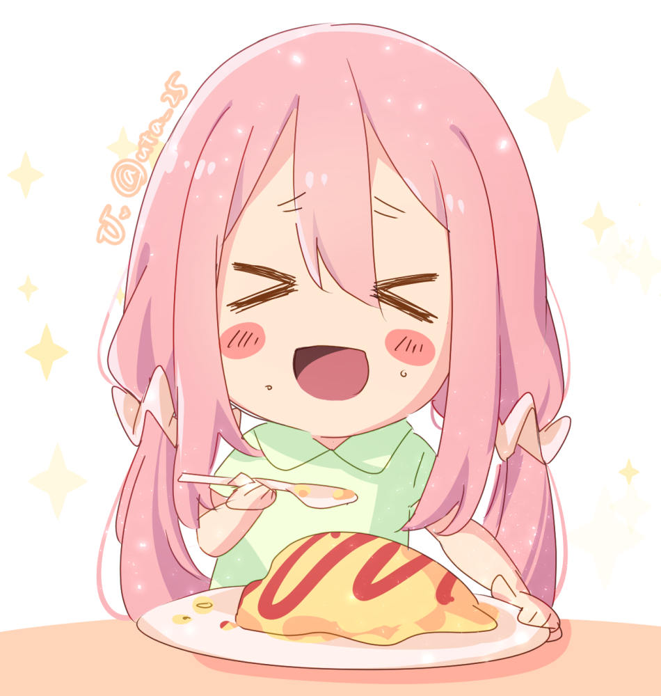 &gt;_&lt; 1girl arm_up atu bangs blush blush_stickers collar collared_shirt eyebrows_visible_through_hair food food_on_face green_shirt hair_between_eyes hair_intakes hand_up happy holding holding_spoon kagamihara_nadeshiko long_bangs long_hair low_twintails omurice open_mouth pink_hair pink_scrunchie plate scrunchie shirt short_eyebrows short_sleeves sidelocks simple_background smile spoon star_(symbol) table twintails twitter_username white_background yurucamp