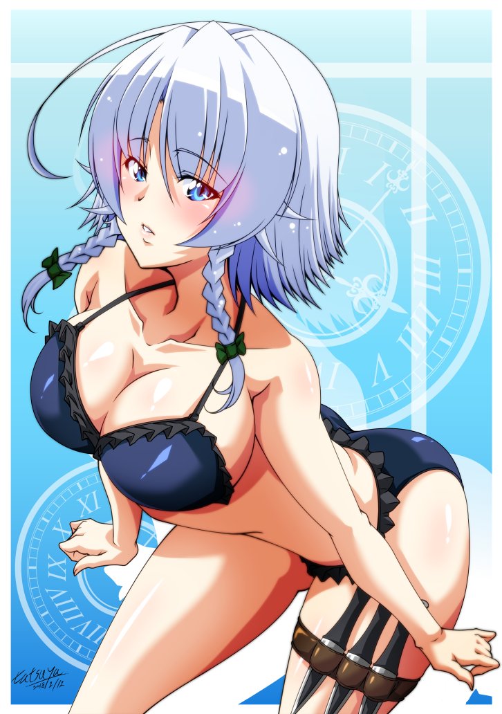 1girl \m/ ahoge arms_at_sides ass bangs bare_shoulders bikini blue_background blue_eyes blue_swimsuit blush breasts cleavage clock clock_hands collarbone commentary_request eyebrows_visible_through_hair eyelashes frilled_swimsuit frills green_ribbon hair_ribbon holster izayoi_sakuya knife large_breasts lips looking_at_viewer open_mouth ribbon roman_numeral shiny shiny_hair shiny_skin silver_hair solo standing swimsuit tatsuya_(guild_plus) thigh_holster thighs touhou tress_ribbon twintails