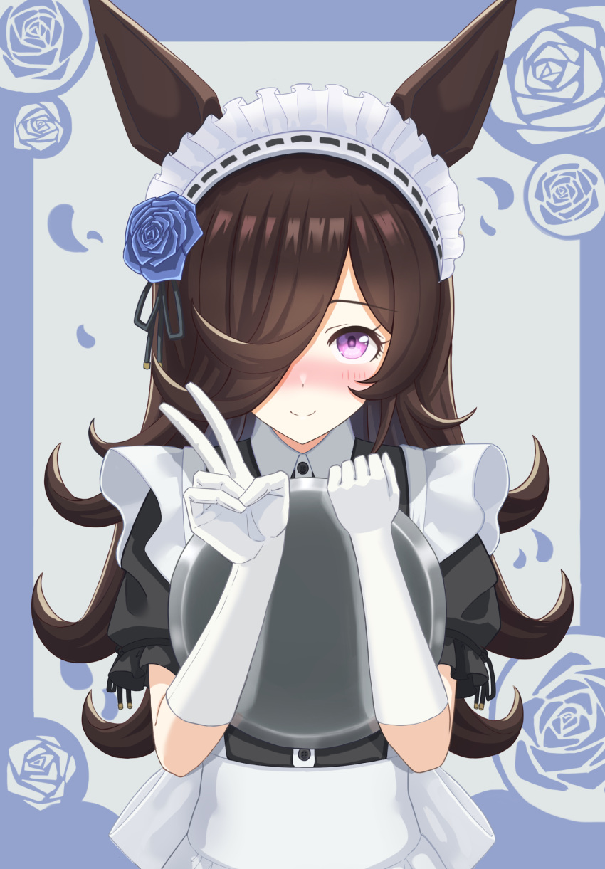 1girl absurdres alternate_costume apron black_dress black_hair blue_flower blue_rose blush closed_mouth collared_dress commentary dress enmaided flower frilled_sleeves frills gloves hair_flower hair_ornament hair_over_one_eye highres long_hair looking_at_viewer maid maid_headdress puffy_short_sleeves puffy_sleeves purple_eyes rice_shower_(umamusume) rose short_sleeves smile solo umamusume v white_apron white_gloves yanagiba_megiku