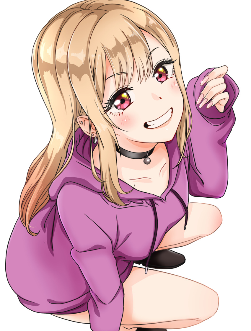 1girl bangs barbell_piercing black_choker black_footwear blonde_hair choker collarbone commentary earrings gradient_hair highres hood hoodie jewelry kanau kitagawa_marin long_hair looking_at_viewer multicolored_hair piercing purple_hoodie red_eyes red_hair simple_background smile solo sono_bisque_doll_wa_koi_wo_suru squatting swept_bangs white_background