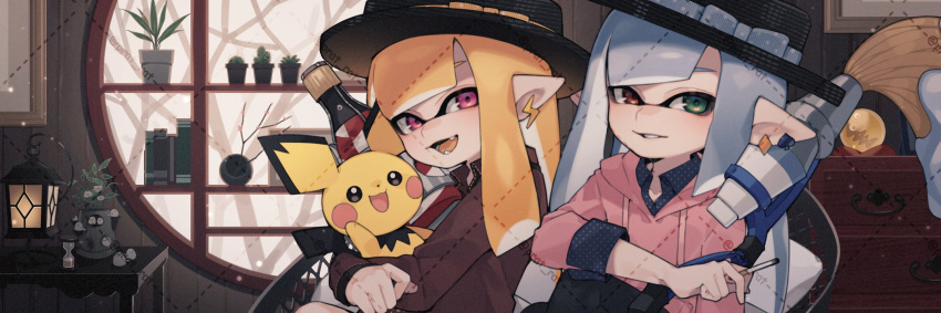 2girls asymmetrical_sidelocks black_hat blue_bow blue_hair blue_ribbon blue_shirt blunt_bangs boater_hat bow cigarette collared_shirt colored_tongue commentary_request commission drawstring earrings fangs film_grain golden_egg_(splatoon) green_eyes grin hat hat_bow hat_ribbon heterochromia highres holding holding_cigarette holding_pokemon hood hood_down hoodie indoors inkbrush_(splatoon) inkling inkling_girl inkling_player_character jewelry light_particles lightning_bolt_earrings lightning_bolt_symbol long_hair long_sleeves looking_at_viewer multiple_girls open_mouth orange_hair pichu pink_eyes pink_hoodie pointy_ears pokemon pokemon_(creature) polka_dot polka_dot_bow polka_dot_ribbon polka_dot_shirt prat_rat red_eyes red_shirt ribbon shirt sidelocks sleeves_rolled_up smile splatoon_(series) squeezer_(splatoon) tentacle_hair watermark watermark_grid yellow_bow yellow_ribbon yellow_tongue