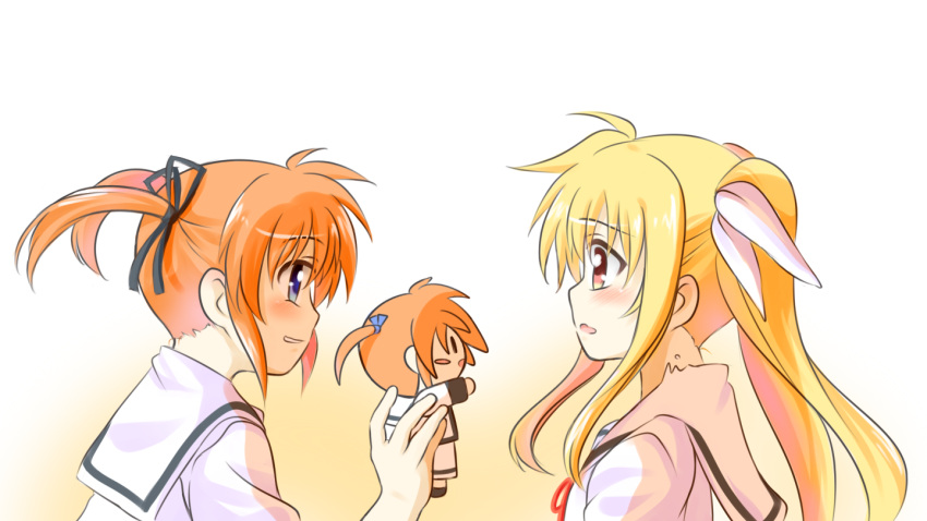 2girls blonde_hair blue_eyes couple fate_testarossa grin hair_ribbon happy kerorokjy lyrical_nanoha mahou_shoujo_lyrical_nanoha multiple_girls open_mouth orange_hair red_eyes ribbon short_twintails simple_background smile surprised takamachi_nanoha teasing twintails wavy_mouth yuri