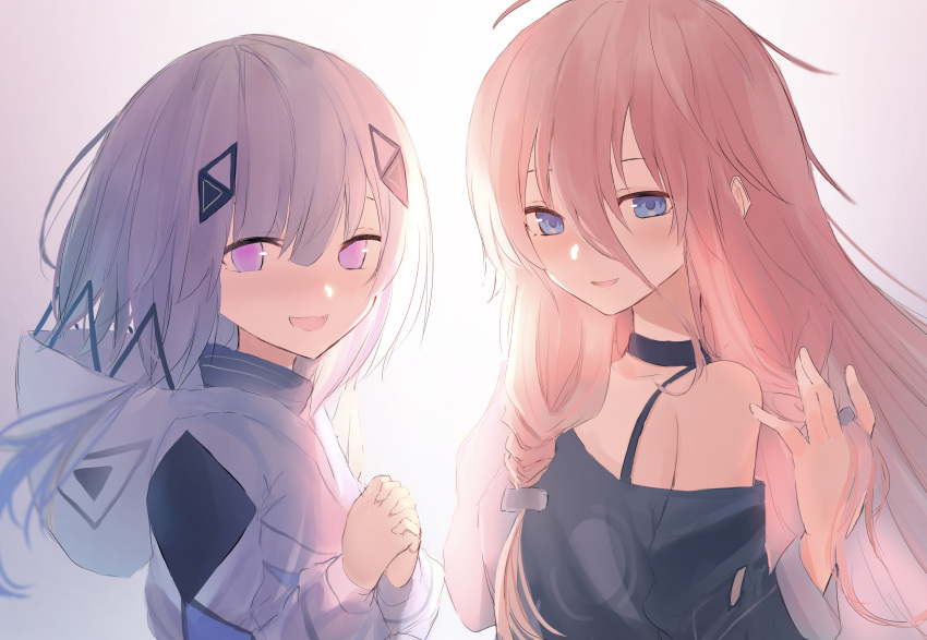 2girls absurdres backlighting bare_shoulders black_choker black_shirt blue_eyes braid cevio choker collarbone commentary_request grey_hair hair_ornament highres hood hooded_jacket ia_(vocaloid) jacket kafu_(cevio) long_hair multiple_girls off_shoulder own_hands_clasped own_hands_together pink_hair poono purple_eyes shirt upper_body very_long_hair vocaloid white_jacket