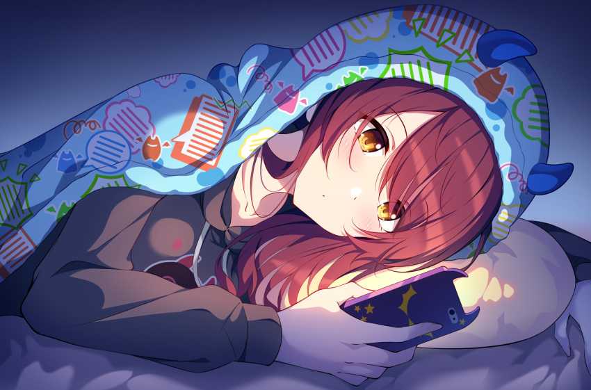 1girl bangs blanket blush breasts brown_hair cellphone commentary_request demon_horns eyebrows_visible_through_hair hair_between_eyes head_rest holding holding_phone hood hoodie horns idolmaster idolmaster_shiny_colors kagami_(galgamesion) long_hair looking_at_phone looking_at_viewer lying medium_breasts object_hug on_bed on_pillow on_side osaki_tenka patterned phone pillow pillow_hug screen_light smartphone smartphone_case solo under_covers yellow_eyes