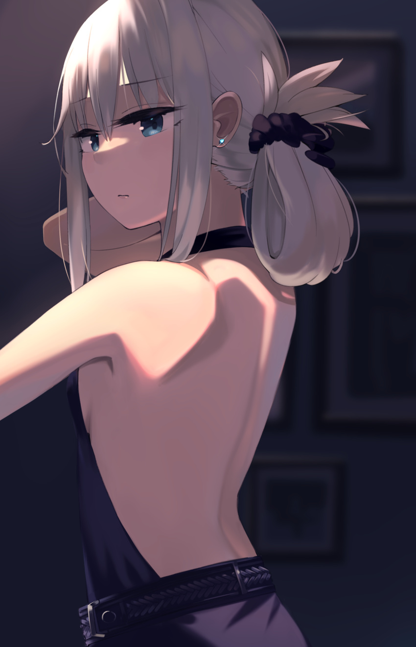 1girl an-94_(girls'_frontline) an-94_(silent_rouge)_(girls'_frontline) bangs bare_back bare_shoulders black_dress black_gloves blonde_hair blue_eyes breasts closed_mouth dress earrings eyebrows_visible_through_hair from_side girls'_frontline gloves hair_ornament hairclip hand_in_own_hair highres hinami047 jewelry lips long_hair looking_at_viewer official_alternate_costume picture_(object) sideboob simple_background small_breasts solo standing upper_body