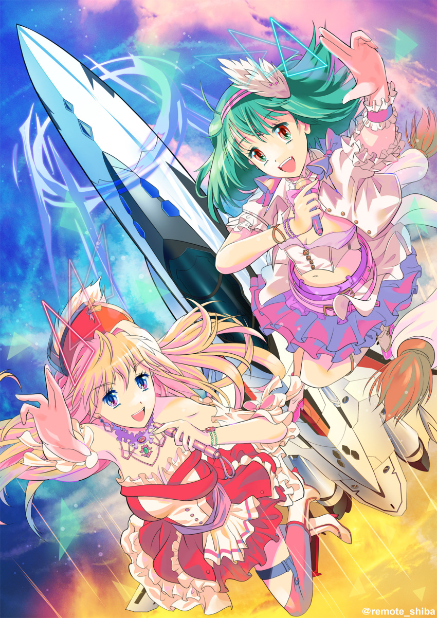 2girls blonde_hair dress green_eyes green_hair highres long_hair macross macross_frontier mecha microphone multiple_girls music ranka_lee remote_shiba science_fiction sheryl_nome short_hair singing variable_fighter vf-25