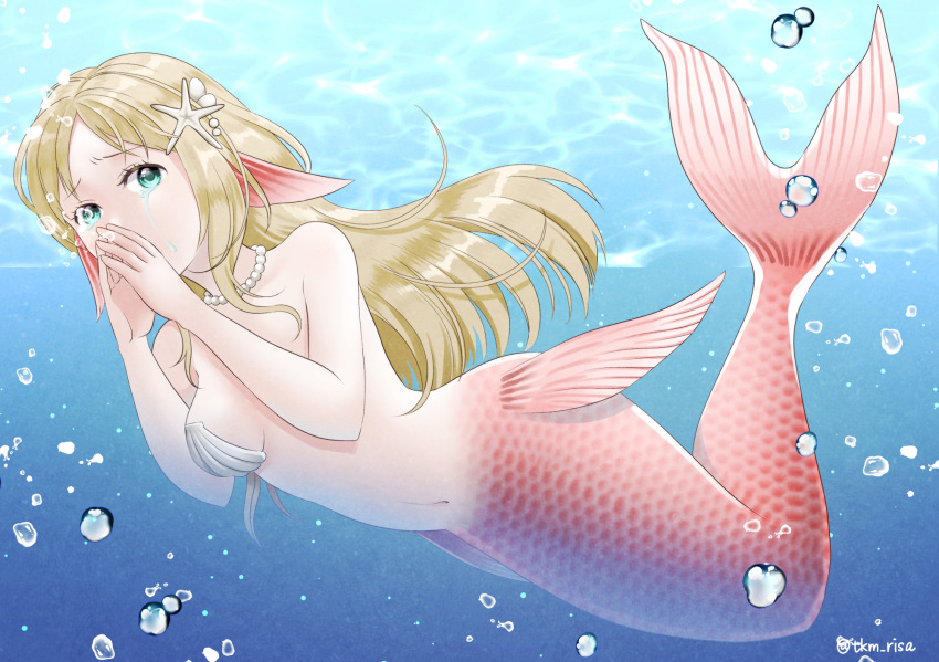 1girl air_bubble artist_name blonde_hair breasts bubble commentary_request crying crying_with_eyes_open fins full_body green_eyes hair_ornament head_fins highres jewelry long_hair looking_at_viewer medium_breasts mermaid minatsuki_lisa monster_girl navel necklace original pearl_hair_ornament pearl_necklace scales shell shell_bikini solo starfish_hair_ornament swimming tears twitter_username underwater watermark