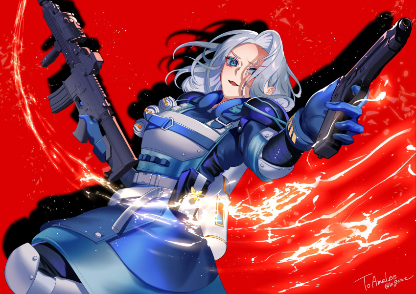 1girl apex_legends armor assault_rifle bangalore_(apex_legends) bangalore_(apex_legends)_(cosplay) blue_eyes blue_jacket blush commission cosplay dual_wielding elbow_pads goru_e grey_hair gun handgun highres holding holding_gun holding_weapon indie_virtual_youtuber jacket looking_at_viewer monarch_(amalee) pistol red_background rifle scope shoulder_armor skeb_commission smile solo v-shaped_eyebrows virtual_youtuber weapon weapon_request