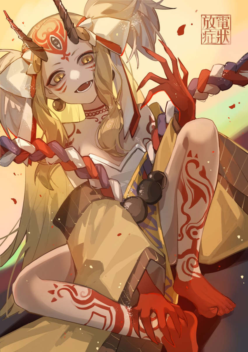 1girl artist_name bare_shoulders barefoot blonde_hair bromelia colored_skin dutch_angle earrings facial_tattoo fang fate/grand_order fate_(series) fingernails foot_out_of_frame hair_ribbon hand_on_own_foot hand_up highres horns ibaraki_douji_(onmyoji) japanese_clothes jewelry kimono knee_up leg_tattoo long_sleeves looking_at_viewer neck_tattoo off_shoulder oni oni_horns open_mouth red_skin ribbon rope sharp_fingernails shimenawa sidelocks sitting smile solo tattoo two_side_up wide_sleeves yellow_background yellow_eyes yellow_kimono