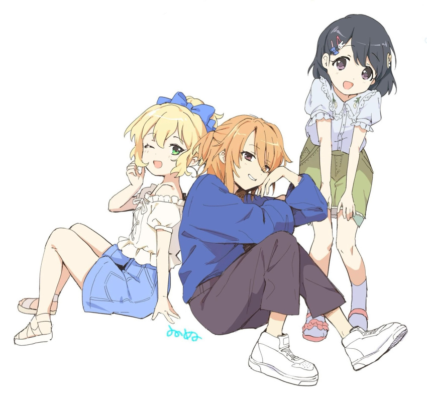 3girls alternate_eye_color arm_at_side artist_name baggy_clothes baggy_pants bare_legs bare_shoulders black_hair blonde_hair blue_bow blue_shirt blue_shorts bow brown_eyes buttons child chipochopo324 collared_shirt criss-cross_strings dot_nose eyelashes fingernails flat_chest floral_print floral_print_shirt frilled_footwear frilled_shirt frilled_shirt_collar frills green_eyes green_skirt grey_eyes grey_pants hair_between_eyes hair_bow hair_ornament hairclip half_updo hand_on_own_cheek hand_on_own_face hand_up hands_up head_tilt heart heart_hair_ornament highres idol idolmaster idolmaster_cinderella_girls idolmaster_cinderella_girls_u149 knees_up leaning leaning_forward long_bangs long_hair long_sleeves looking_at_viewer looking_to_the_side medium_bangs medium_hair multiple_girls off-shoulder_shirt off_shoulder official_alternate_costume official_alternate_hairstyle one_eye_closed open_mouth orange_hair pants pink_footwear pocket ponytail posing puffy_short_sleeves puffy_sleeves rabbit_hair_ornament ribbon sakurai_momoka sandals satonaka_chie shirt shoes short_sleeves shorts sidelocks signature simple_background sitting skirt smile sneakers socks standing straight_hair swept_bangs teeth tongue wavy_hair white_background white_footwear white_ribbon white_shirt white_socks yuuki_haru