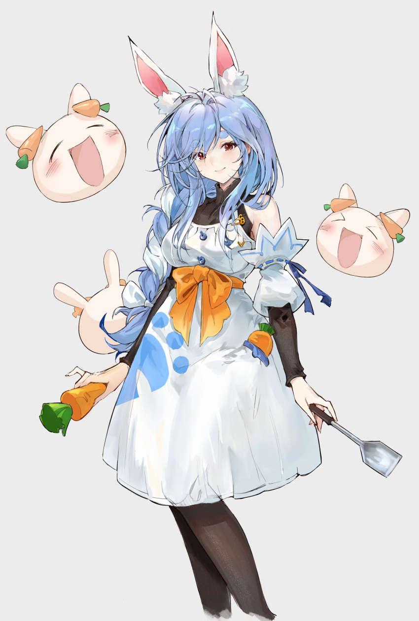 &gt;_&lt; 1girl :d =_= a_yue absurdres animal_ear_fluff animal_ears blue_hair bow carrot closed_mouth commentary detached_sleeves highres holding holding_carrot holding_spatula hololive long_hair looking_at_viewer mature_female orange_bow pantyhose pekomama rabbit_ears rabbit_girl red_eyes short_eyebrows simple_background smile spatula standing thick_eyebrows virtual_youtuber white_background xd