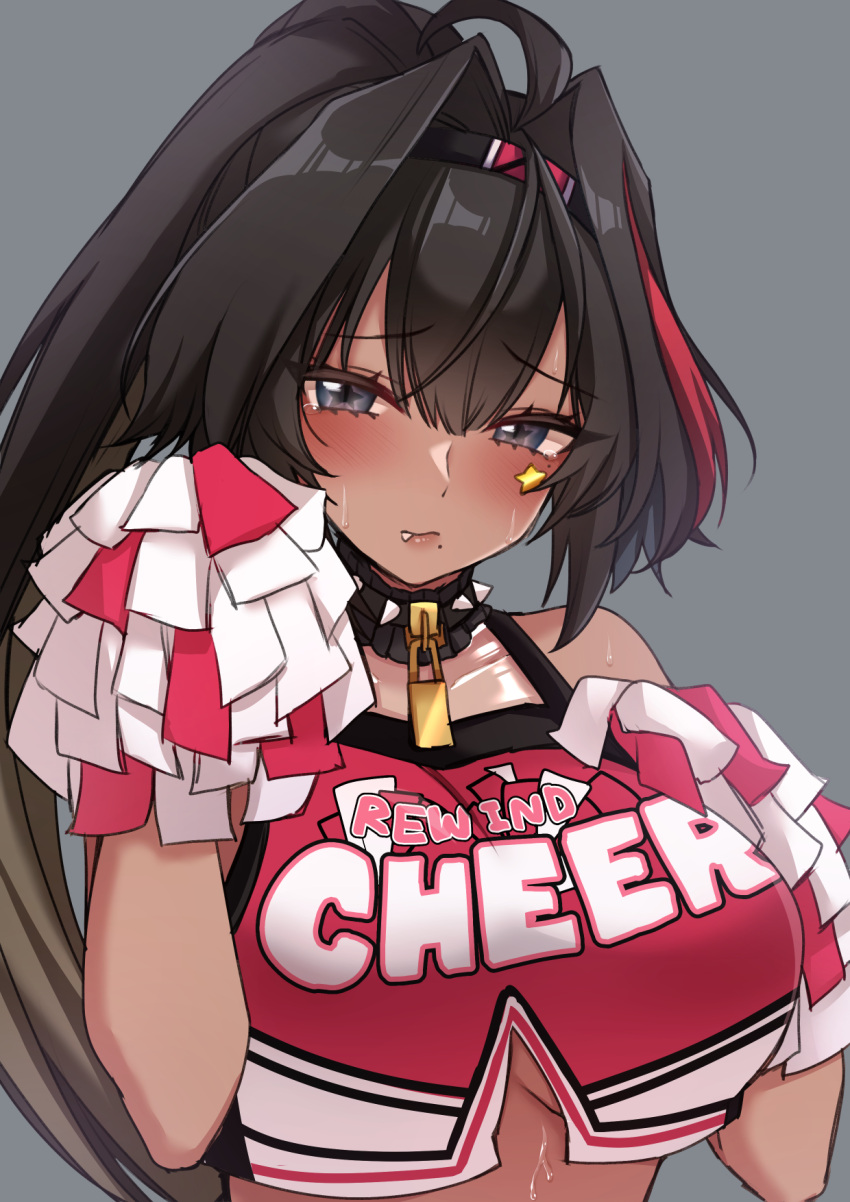 1girl ahoge bay_(nikke) black_hair blush breasts cheerleader chiji_komari closed_mouth clothes_writing commentary_request crop_top crop_top_overhang dark-skinned_female dark_skin facial_mark fang fang_out goddess_of_victory:_nikke grey_background grey_eyes hair_between_eyes hair_intakes hands_up high_ponytail highres holding medium_breasts multicolored_hair pom_pom_(cheerleading) ponytail red_hair simple_background solo star_(symbol) streaked_hair sweat upper_body