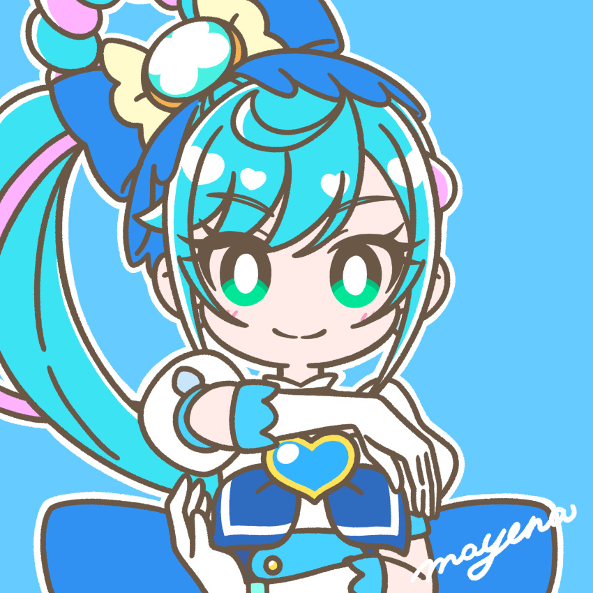 1girl blue_background blue_hair bow bright_pupils brooch closed_mouth collar cure_spicy delicious_party_precure earrings fuwa_kokone green_eyes hair_bow heart heart_brooch highres jewelry long_hair looking_at_viewer mayena multicolored_hair outline pink_hair precure puffy_short_sleeves puffy_sleeves short_sleeves side_ponytail smile solo streaked_hair upper_body very_long_hair white_collar white_outline white_pupils