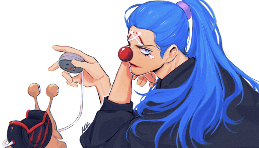 1boy black_jacket blue_eyes blue_hair bright_pupils buggy_the_clown clown clown_nose den_den_mushi facial_hair facial_tattoo goatee_stubble highres holding holding_phone jacket long_hair male_focus one_piece parted_lips phone ponytail purple_scrunchie red_lips red_nose scrunchie signature simple_background solo stubble tattoo upper_body vamos_mk white_background white_pupils