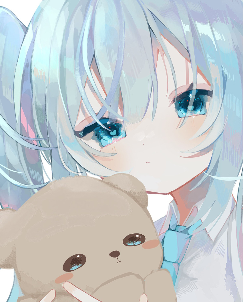 1girl aqua_eyes aqua_necktie bangs blunt_bangs blush closed_mouth dot_nose hair_between_eyes hatsune_miku heart heart-shaped_pupils highres holding holding_stuffed_toy iridescent light_blue_hair long_hair looking_at_viewer necktie shirt simple_background slept_sui solo stuffed_animal stuffed_toy symbol-shaped_pupils teddy_bear twintails vocaloid white_background white_shirt