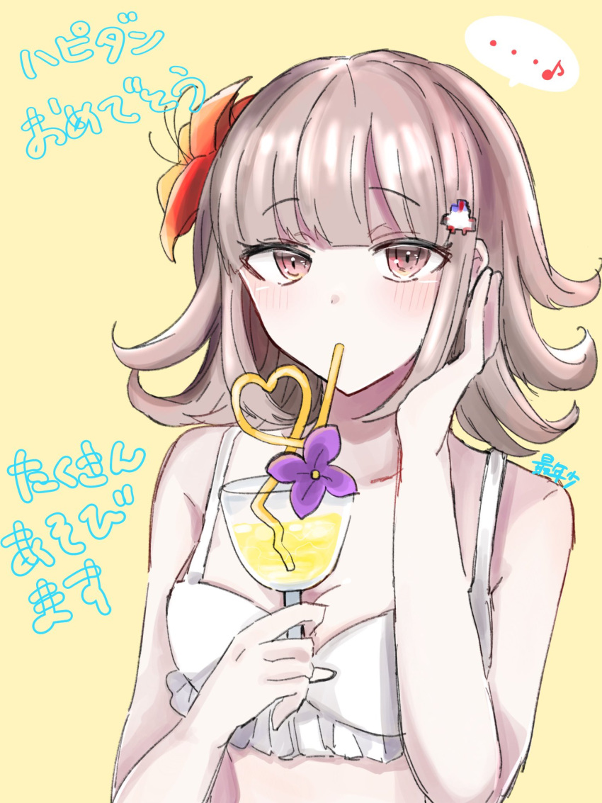 1girl bangs bare_arms bare_shoulders bikini blush breasts brown_eyes brown_hair cleavage collarbone commentary_request cup danganronpa_(series) danganronpa_2:_goodbye_despair flipped_hair flower galaga grey_bikini hair_flower hair_ornament highres holding holding_cup medium_hair nanami_chiaki official_alternate_costume orange_background purple_flower shiny shiny_hair simple_background solo swimsuit translation_request upper_body zui_nianshao