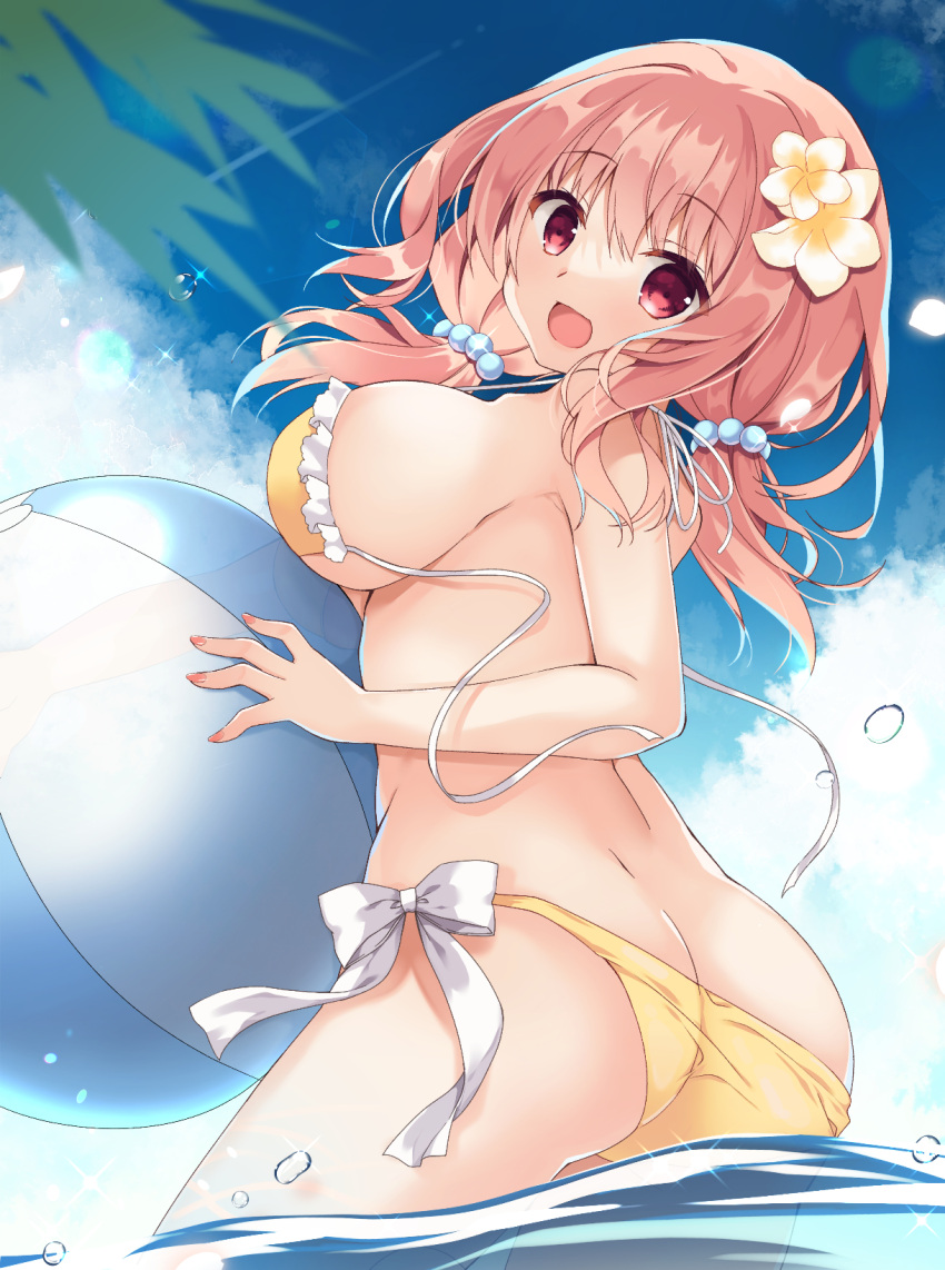 1girl :d ass back ball bangs beachball bikini blue_sky breasts brown_hair butt_crack cloud commentary day flower frilled_bikini frills hair_between_eyes hair_bobbles hair_flower hair_ornament highres holding holding_ball large_breasts looking_at_viewer open_mouth original outdoors partially_submerged purinpurin red_eyes sideboob sky smile solo standing swimsuit twisted_torso water_drop yellow_bikini