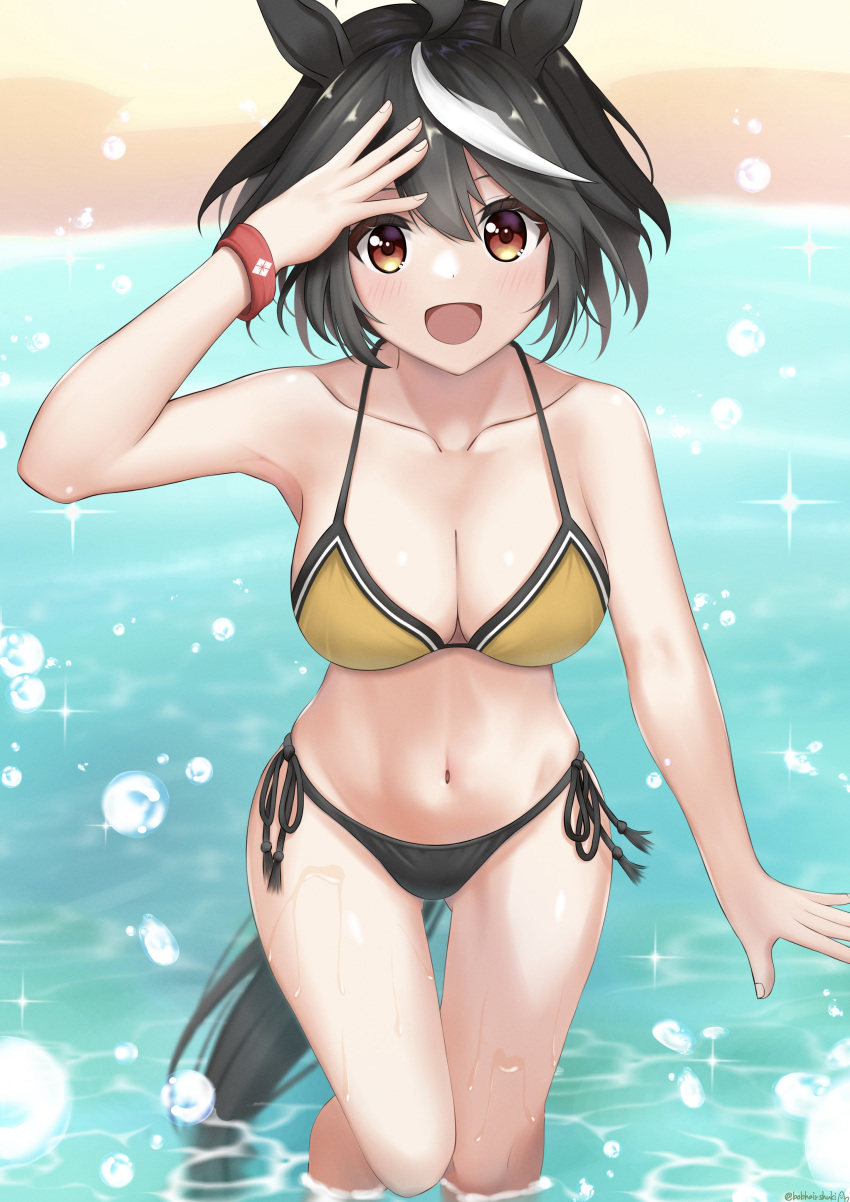 1girl :d absurdres animal_ears bangs bare_arms bare_shoulders beach bikini black_hair breasts brown_eyes cleavage collarbone commentary_request groin hair_between_eyes highres horse_ears kitasan_black_(umamusume) looking_at_viewer medium_breasts mismatched_bikini navel open_mouth partial_commentary short_hair side-tie_bikini smile solo stomach swimsuit tail thighs uine_(bobhairshuki) umamusume wading water