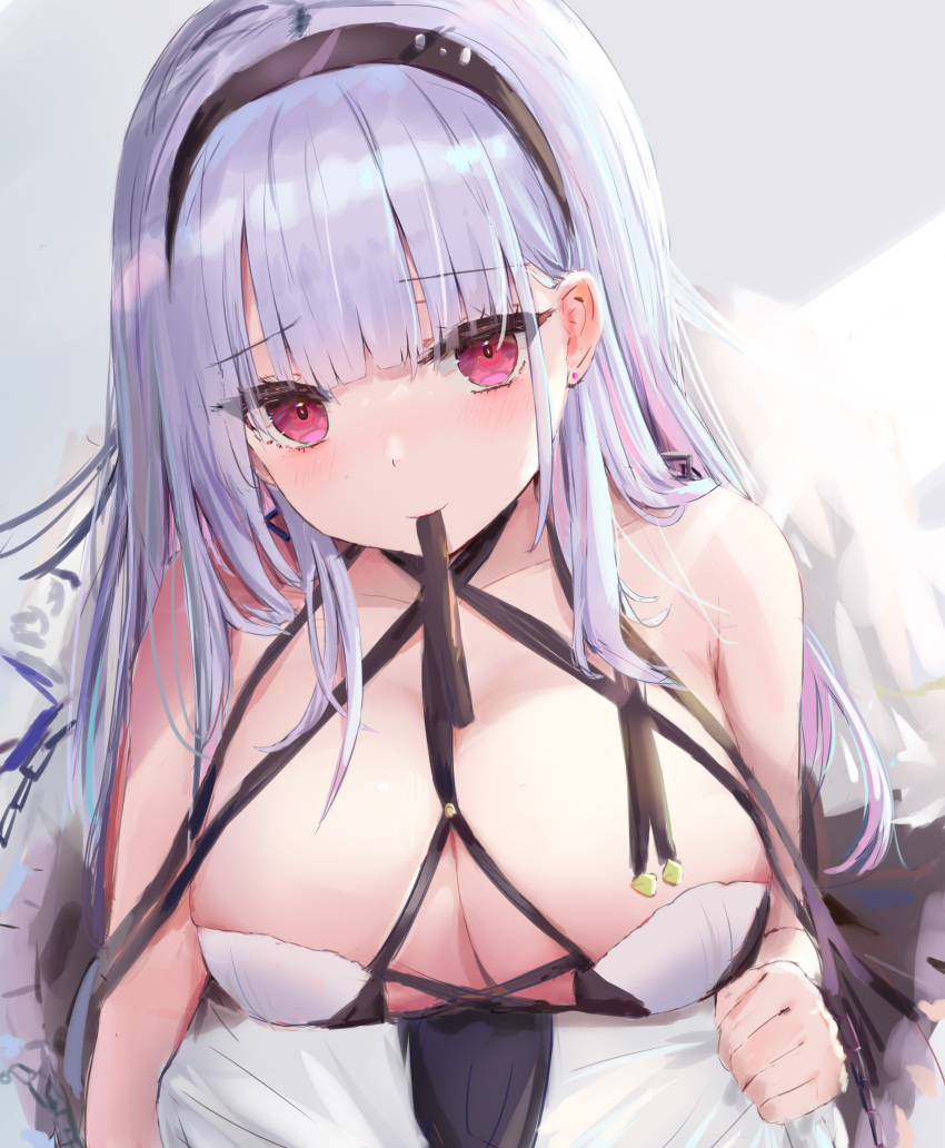 1girl absurdres azur_lane breasts cleavage dido_(anxious_bisque_doll)_(azur_lane) dido_(azur_lane) dress dress_straps headband highres large_breasts light_purple_hair looking_at_viewer lshiki mouth_hold official_alternate_costume purple_headband red_eyes sleeveless sleeveless_dress solo