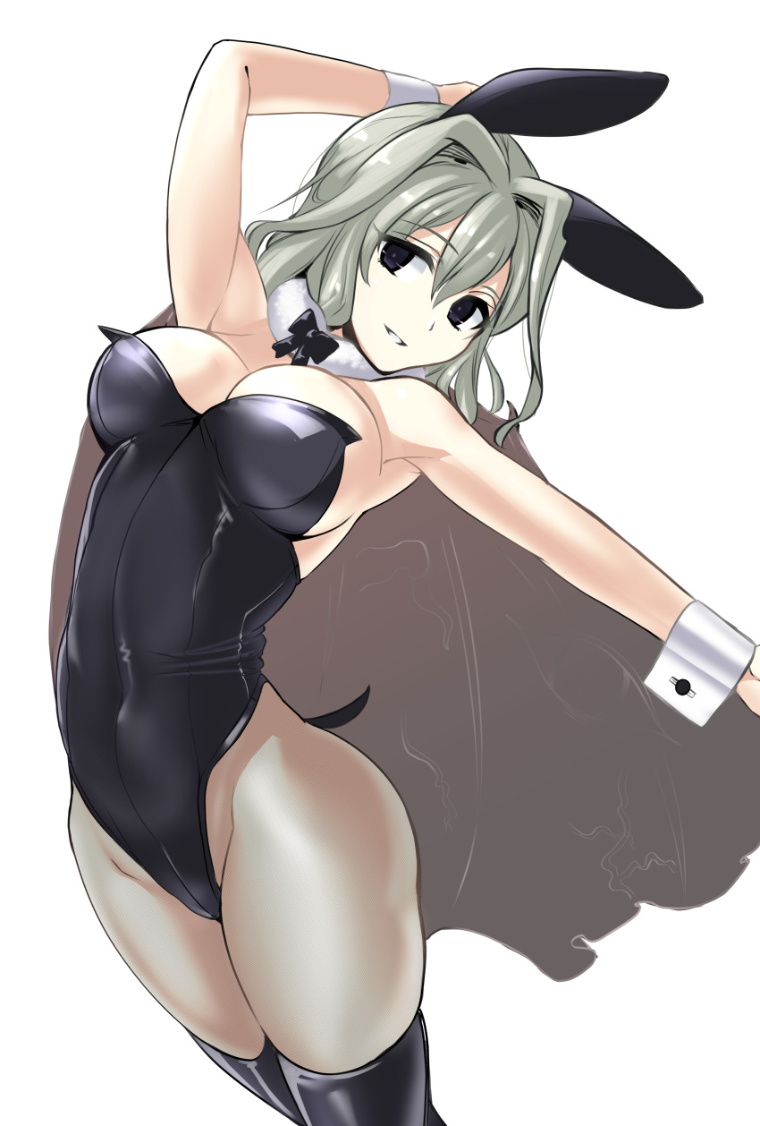 1girl absurdres aegis_(nerocc) animal_ears black_cape black_eyes black_leotard black_thighhighs borrowed_character breasts cape choker cleavage devil's_hand_(ishiyumi) fishnets fur_choker green_hair hair_intakes highres leaning_back leotard medium_breasts original parted_lips playboy_bunny rabbit_ears smile solo thighhighs white_choker wrist_cuffs