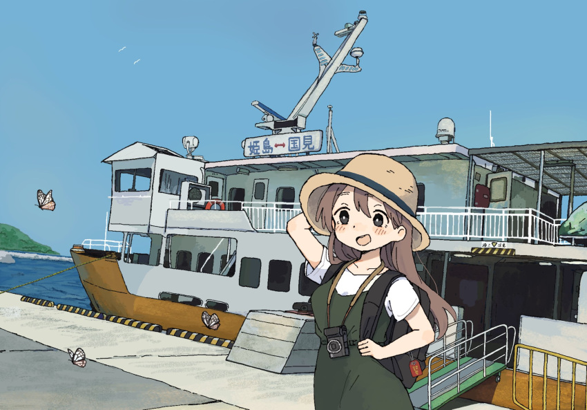 156m 1girl arm_up bangs blue_eyes blue_sky blush boat brown_hair bug butterfly camera camera_around_neck dress green_dress hair_between_eyes hand_up hat highres long_hair ocean open_mouth original outdoors short_sleeves sky smile solo standing sun_hat water watercraft