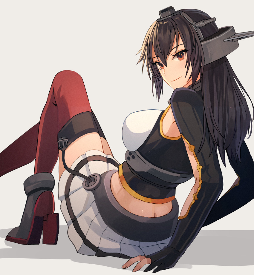 1girl arm_support black_gloves black_hair breasts brown_eyes closed_mouth elbow_gloves gloves grey_background hair_between_eyes headgear highres kantai_collection kasumi_(skchkko) large_breasts long_hair miniskirt nagato_(kancolle) nagato_kai_ni_(kancolle) partially_fingerless_gloves pleated_skirt red_thighhighs rudder_footwear skirt smile solo thighhighs white_skirt