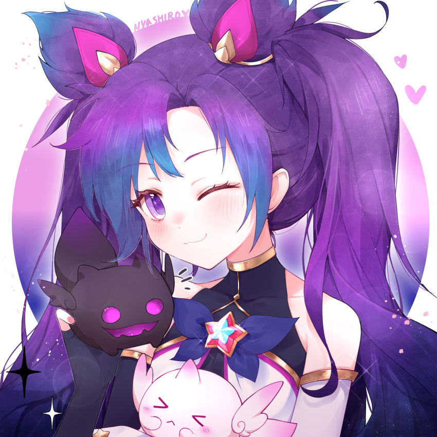 1girl artist_name bangs bare_shoulders blush bow bowtie cone_hair_bun covered_collarbone detached_sleeves gem grey_background hair_bun heart highres jinx_(league_of_legends) league_of_legends long_hair nyashiro_(542723680) one_eye_closed purple_hair red_bow red_bowtie red_eyes shiny shiny_hair smile solo sparkle star_(symbol) star_guardian_(league_of_legends) star_guardian_jinx star_guardian_pet twintails