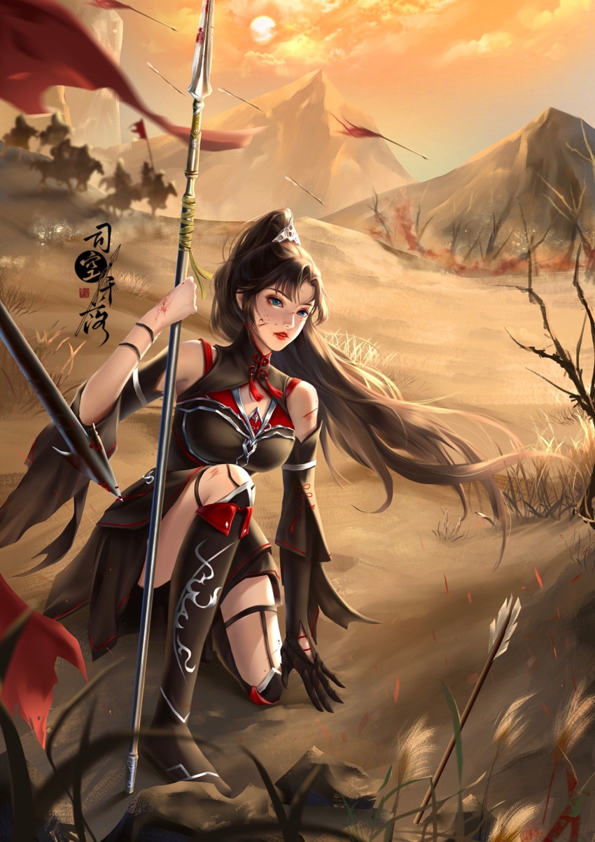 1girl armor armored_dress arrow_(projectile) bare_tree black_dress blood blood_on_face boots cloud cuts detached_sleeves dress full_body heterochromia highres horse injury mountain polearm ponytaill rock second-party_source shaonian_ge_xing shiny shiny_hair sikong_qianluo_(shaonian_ge_xing) solo spear sun torn_cloth torn_flag tree weapon xiao_tu_zai_zi