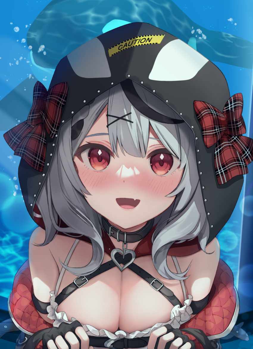 1girl :d bangs belt belt_buckle black_gloves blush bow breasts buckle cleavage commentary_request fang fingerless_gloves gloves grey_hair hair_between_eyes hair_ornament hairclip hat hat_bow heart_collar highres hololive hood hood_up large_breasts long_hair looking_at_viewer open_mouth orca_hood plaid plaid_bow red_eyes sakamata_chloe skin_fang smile solo underwater virtual_youtuber yuutii