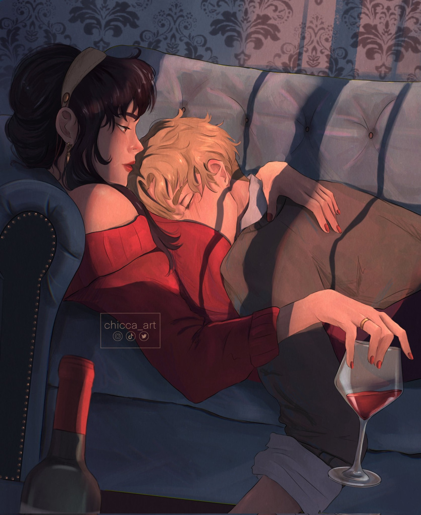 1boy 1girl black_hair blonde_hair blush bottle chicca_art closed_eyes couch couple cuddling cup drinking_glass hairband highres looking_at_another off-shoulder_sweater off_shoulder red_nails red_sweater sleeping sleeping_on_person spy_x_family sweater twilight_(spy_x_family) window_shade wine_bottle wine_glass yor_briar