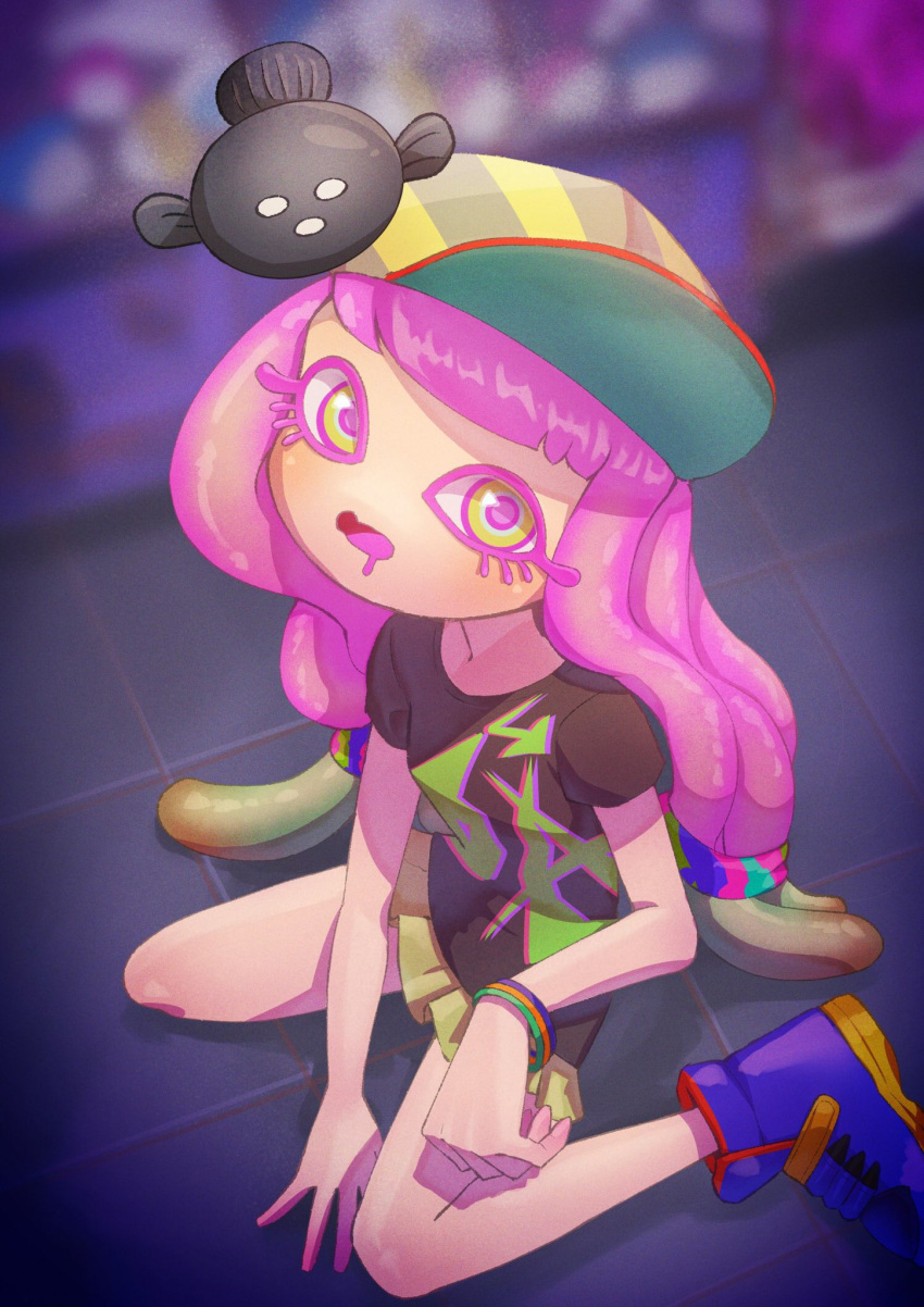1girl baseball_cap between_legs black_shirt blue_eyes blurry blurry_background bracelet clownfish colored_eyelashes drooling fish from_above gashapon gradient_hair green_eyes green_hair green_skirt hand_between_legs harmony's_clownfish_(splatoon) harmony_(splatoon) hat highres indoors jewelry long_hair mi_isa miniskirt multicolored_clothes multicolored_eyes multicolored_hair multicolored_headwear no_eyebrows no_nose open_mouth orange_hair oversized_clothes oversized_shirt pink_hair pink_pupils pleated_skirt purple_footwear shirt shoes shop short_sleeves sideways_hat sitting skirt sneakers splatoon_(series) splatoon_3 striped striped_headwear tentacle_hair tile_floor tiles