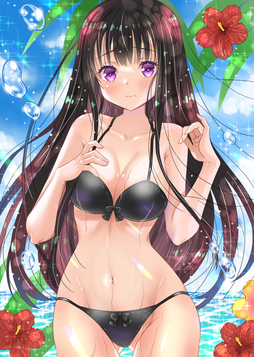 1girl ass_visible_through_thighs bangs bikini black_bikini black_hair blush breasts cleavage closed_mouth collarbone commentary_request cowboy_shot day flower hibiscus highres horizon inoue_takina long_hair looking_at_viewer lycoris_recoil medium_breasts navel ocean outdoors purple_eyes solo sparkle standing stomach swimsuit thigh_gap uonuma_yuu very_long_hair water_drop wet