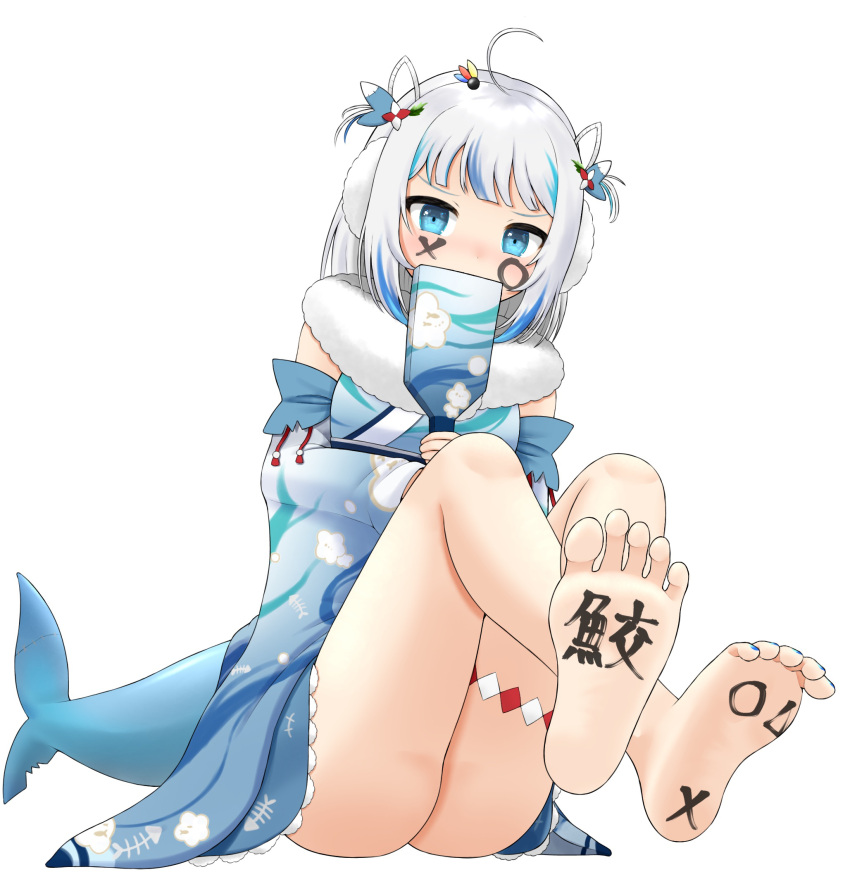 1girl ahoge bare_legs barefoot blue_eyes blue_kimono blue_nails blush covering_mouth crossed_legs facepaint feet gawr_gura highres hololive hololive_english japanese_clothes kimono simple_background soles solo tail tamagotozi3420 toes white_background yukata