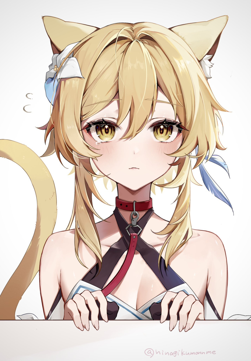 1girl animal_ear_fluff animal_ears bare_shoulders blonde_hair cat_ears cat_tail closed_mouth collar collarbone commentary_request feather_hair_ornament feathers flower genshin_impact hair_flower hair_ornament highres hinagikumonnme kemonomimi_mode leash looking_at_viewer lumine_(genshin_impact) red_collar short_hair_with_long_locks sidelocks simple_background solo tail twitter_username white_background white_flower yellow_eyes