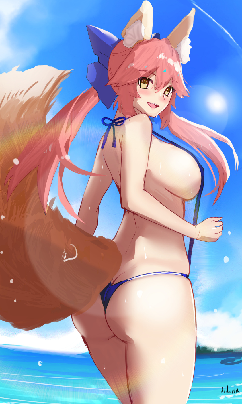 1girl absurdres animal_ear_fluff animal_ears ass awzz6f bikini black_one-piece_swimsuit blue_bow blue_ribbon blush bow breasts fang fate/extra fate/grand_order fate_(series) fox_ears fox_girl fox_tail highres large_breasts long_hair looking_at_viewer nature ocean open_mouth outdoors pink_hair ribbon sideboob signature slingshot slingshot_swimsuit solo split_ponytail swimsuit tail tamamo_(fate) tamamo_no_mae_(fate/extra) yellow_eyes zanshomimai