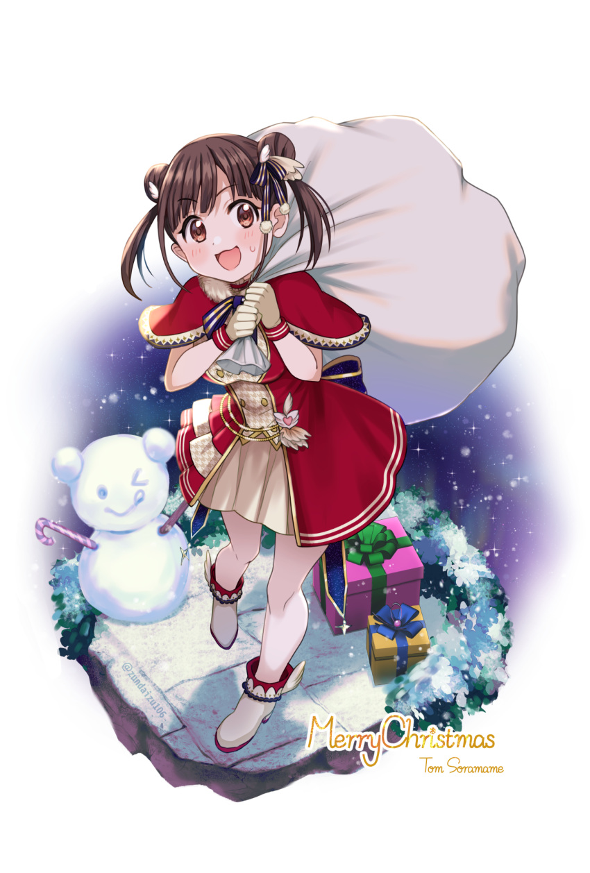&gt;_o 1girl :d :q artist_name bangs blush boots brown_dress brown_gloves brown_hair candy candy_cane double_bun dress food gift gloves hair_bun hair_ornament hands_up highres holding holding_sack idolmaster idolmaster_shiny_colors merry_christmas nail_polish one_eye_closed orange_eyes pleated_dress sack short_twintails smile snowman solo sonoda_chiyoko soramame_tomu tongue tongue_out twintails white_footwear