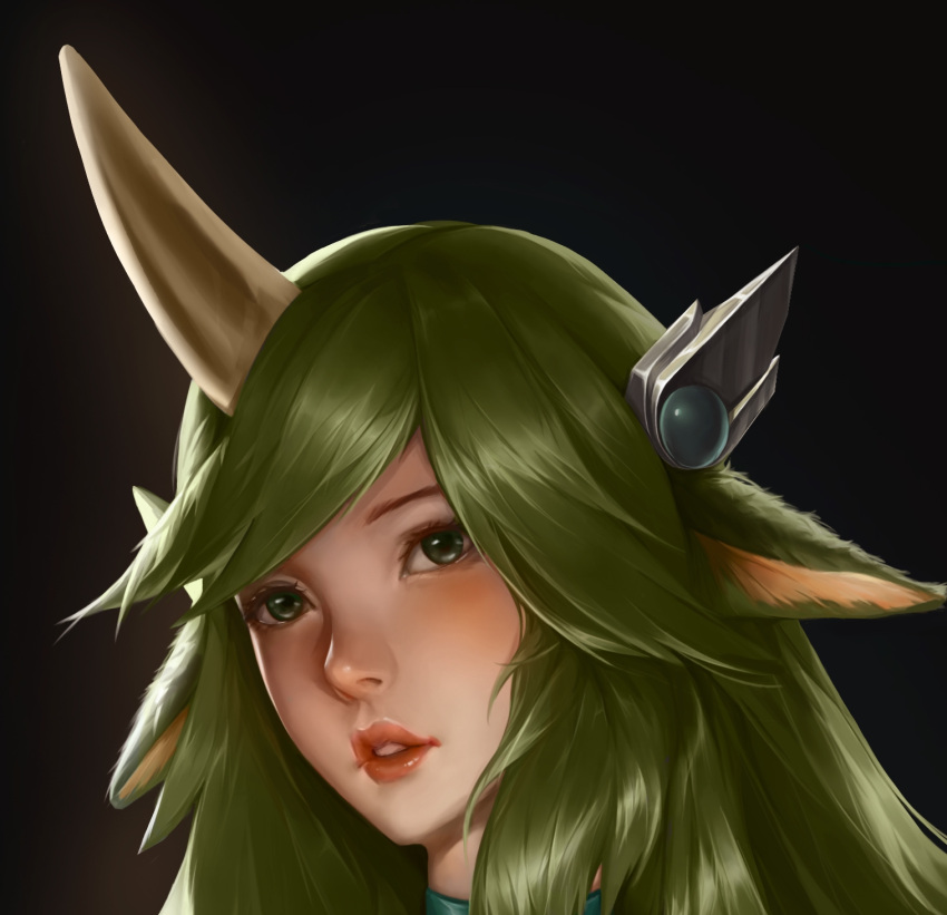 1girl animal_ears bangs green_hair guai_er_kelian hair_ornament highres horns league_of_legends long_hair official_alternate_hair_color parted_lips portrait red_lips shiny shiny_hair single_horn solo soraka_(league_of_legends) star_guardian_(league_of_legends) star_guardian_soraka teeth