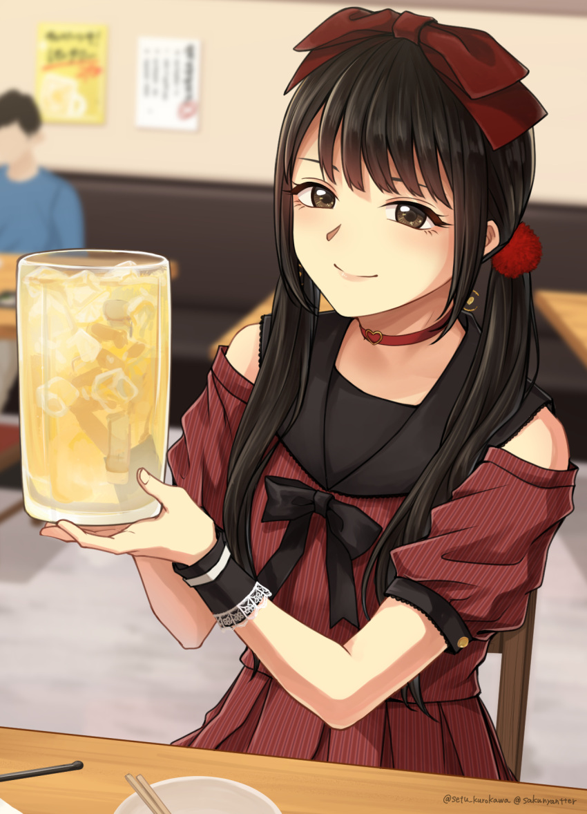 2boys alcohol artist_name bangs beer beer_mug black_hair black_wrist_cuffs blurry blurry_background bow bowl brown_eyes choker chopsticks closed_mouth crossdressing cup drink hair_bow highres holding holding_cup ice ice_cube indoors long_hair looking_at_viewer male_focus mug multiple_boys original otoko_no_ko poster_(object) red_bow red_choker red_shirt setu_kurokawa shirt short_sleeves smile solo_focus striped striped_shirt twitter_username vertical-striped_shirt vertical_stripes watermark wrist_cuffs