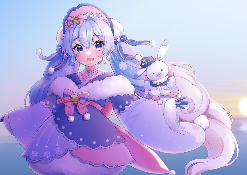 1girl 1other animal blue_gloves blue_hair blue_headwear blue_kimono blue_ribbon bow bowtie commentary dawn fur-trimmed_kimono fur-trimmed_sleeves fur_trim gloves hair_bow hair_ribbon hatsune_miku headdress highres japanese_clothes kimono layered_clothes layered_kimono light_blue_hair long_hair looking_at_viewer masumofu outdoors pink_bow pink_bowtie pink_hair pink_kimono pom_pom_(clothes) rabbit rabbit_yukine raised_eyebrow ribbon sidelighting sky standing sun twintails upper_body very_long_hair vocaloid yuki_miku yuki_miku_(2023)